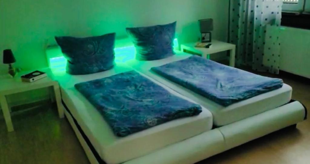 Appartment In Walldorf Mit Schlafzimmer, Kueche Und Bad Екстер'єр фото