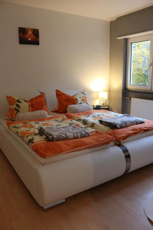Appartment In Walldorf Mit Schlafzimmer, Kueche Und Bad Екстер'єр фото